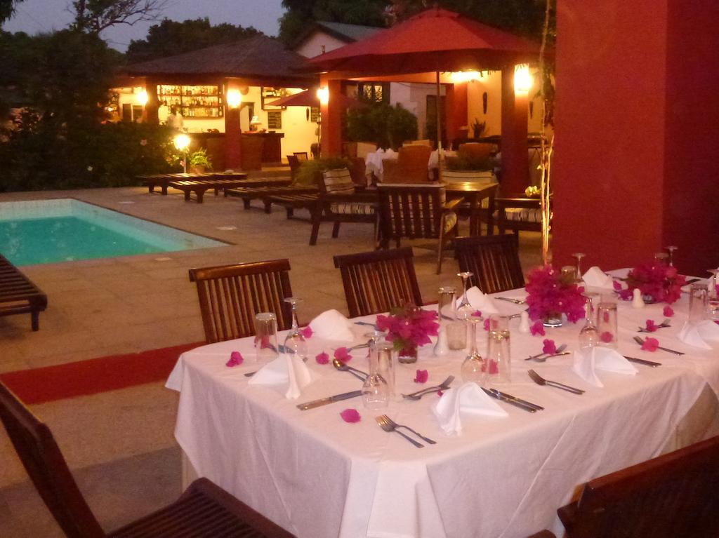 Hibiscus House Gambia Hotel Brufut Kültér fotó