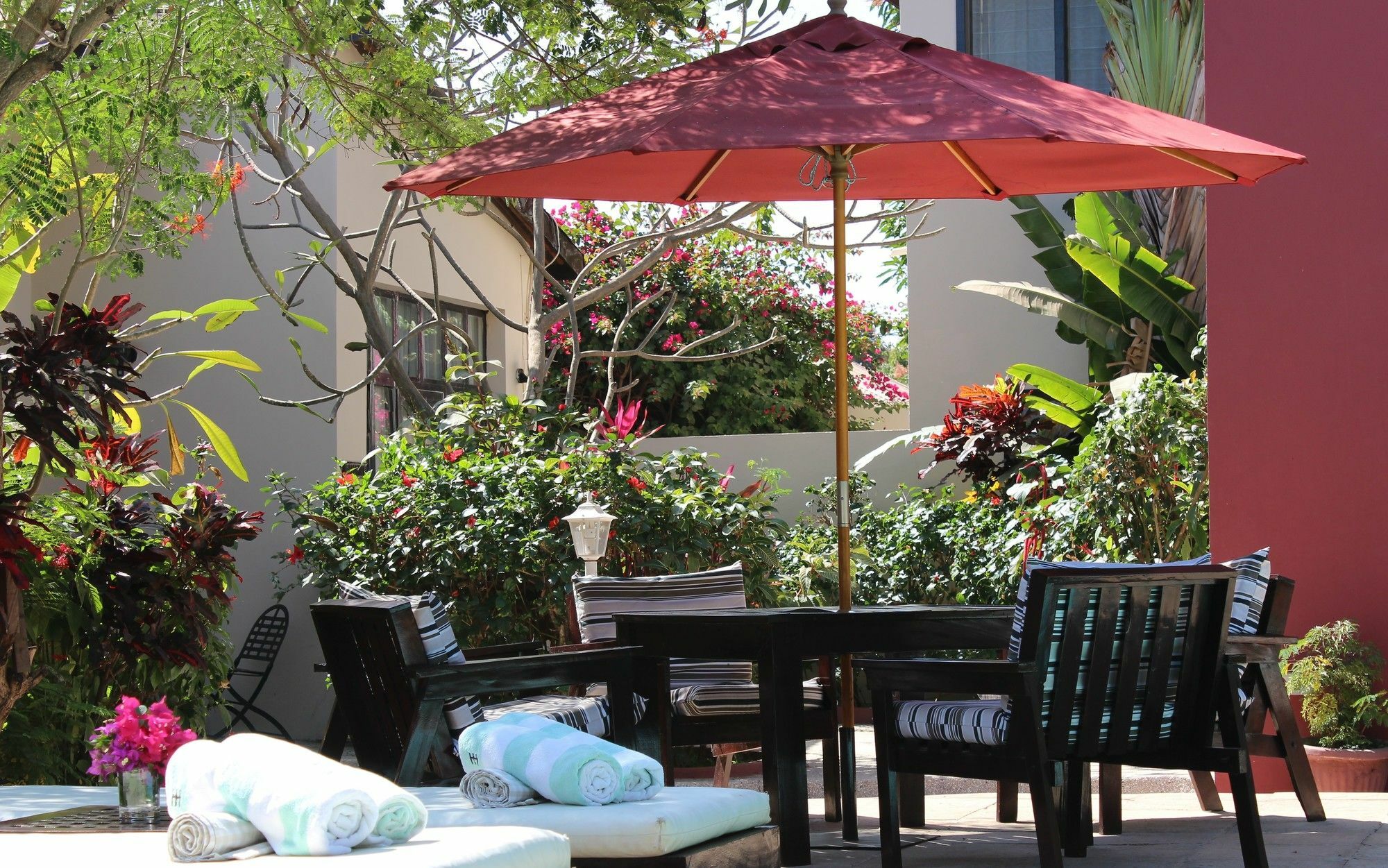 Hibiscus House Gambia Hotel Brufut Kültér fotó